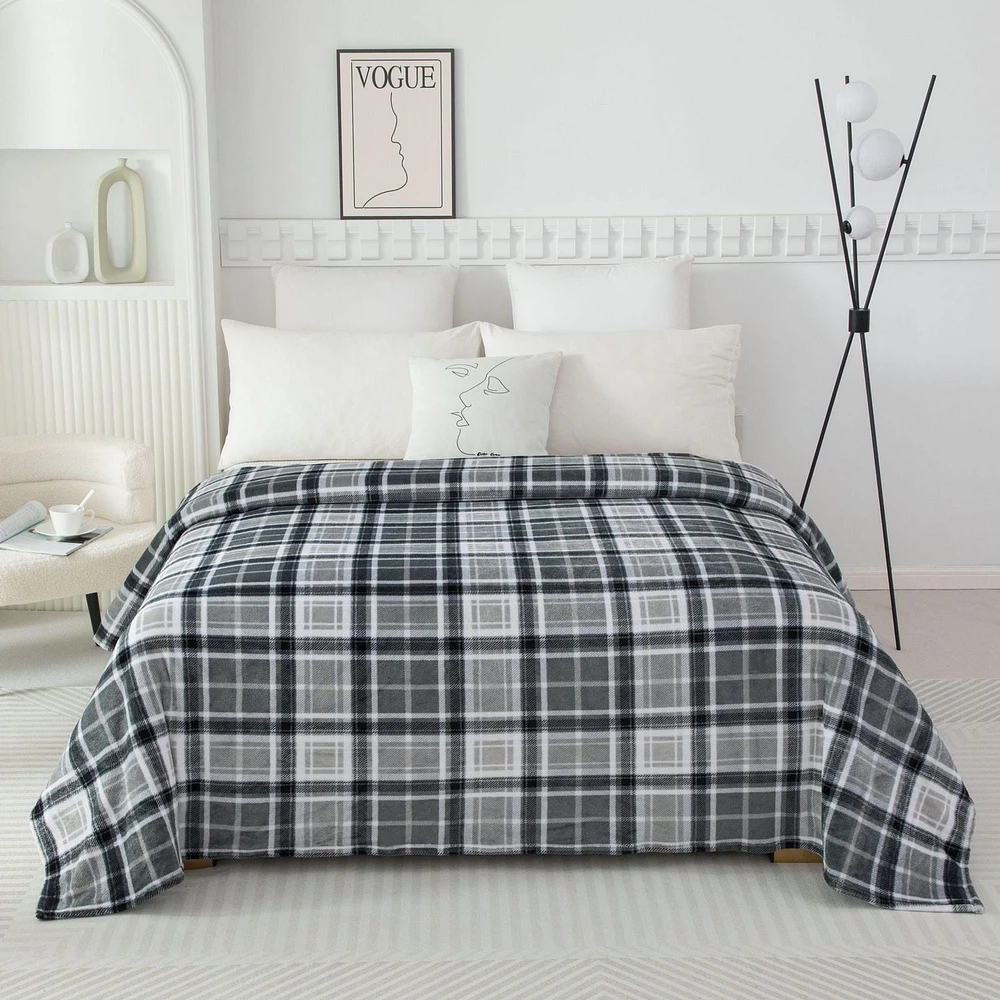 Mainstays Plush Blanket