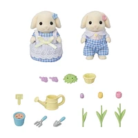 Calico Critters Blossoming Garden Set - Flora Rabbit Sister & Brother, Dollhouse Playset with Figures and Accessories