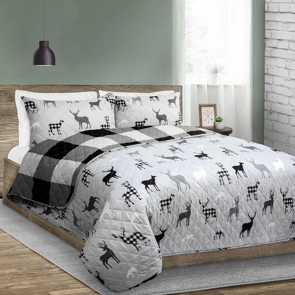 Safdie & Co. Quilt 3PC Set K Reversible Grey Deer