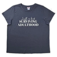 Pink closet T-shirt grande taille pour femme. Ce t-shirt à manches courtes taille plus pour femme a un look décontracté qui peut être porté avec presque n'importe quel bas