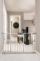 Regalo International Easy Step Extra Wide Platinum Metal Walk-Through Gate