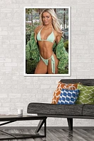 Sports Illustrated: Swimsuit Edition - Olivia Dunne 24 Wall Poster, 14.725" x 22.375"