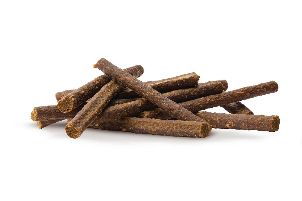 Caledon Farms Chewy Beef Sticks Dog Treats, 220g