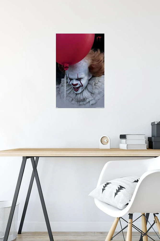 IT - Balloon Wall Poster
