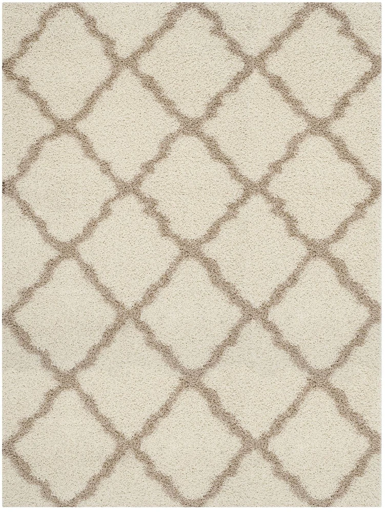 Safavieh Dallas Logan Geometric Shag Area Rug