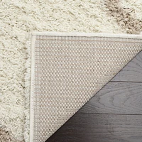Safavieh Dallas Logan Geometric Shag Area Rug