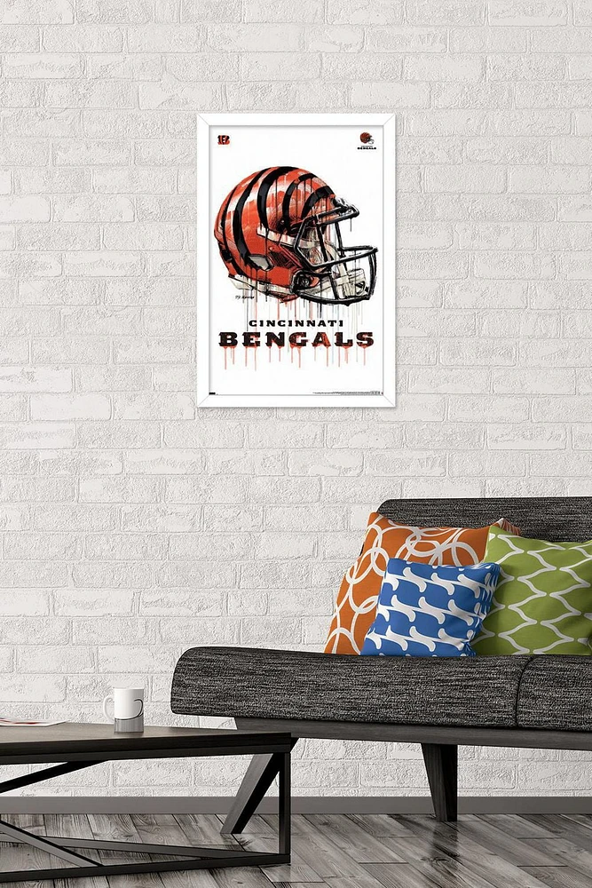 NFL Cincinnati Bengals - Drip Helmet 20 Wall Poster with Magnetic Frame, 22.375" x 34"