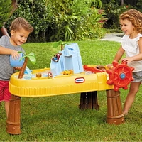 Little Tikes Island Wavemaker Water Table with Five Unique Play Stations and Accessories