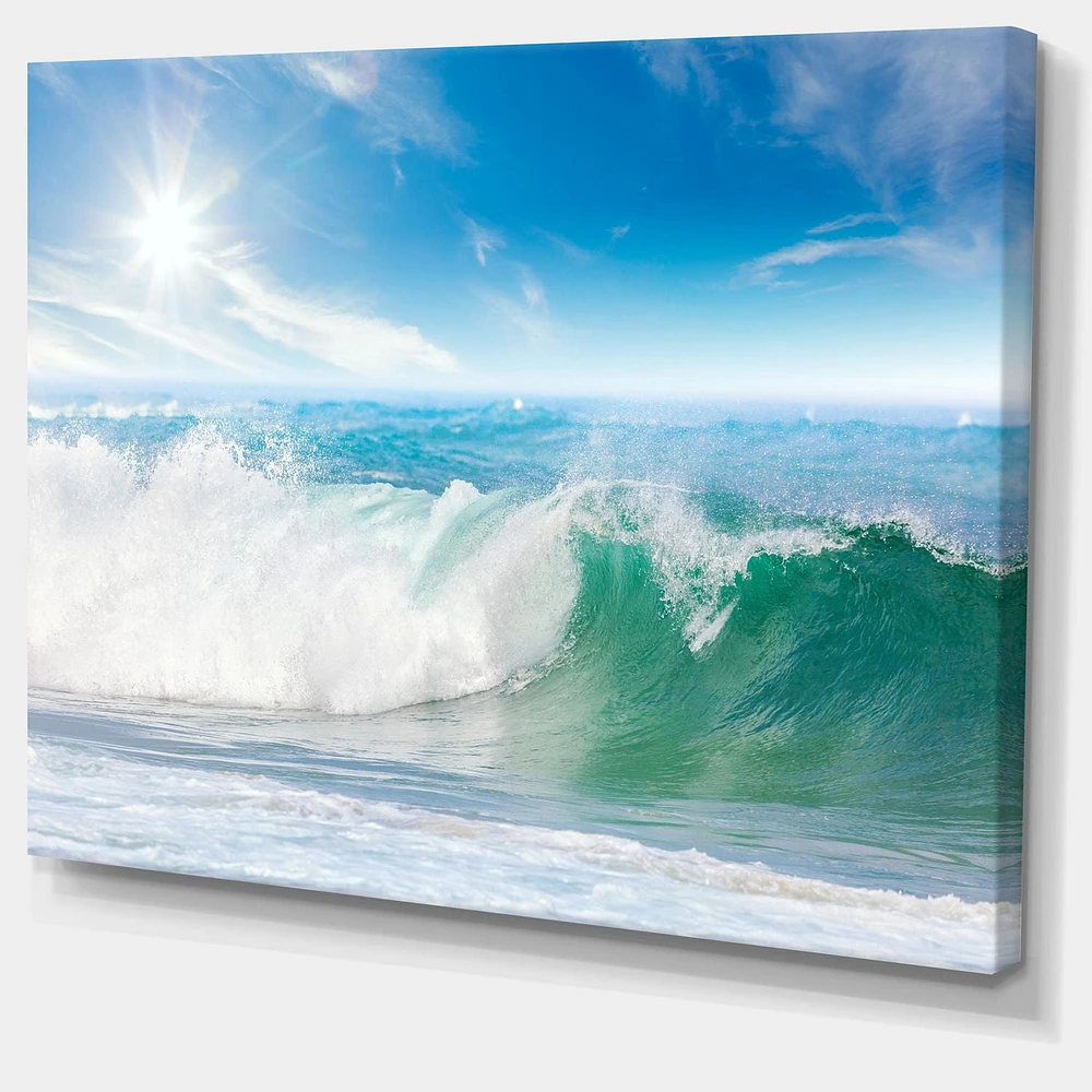 Designart White and Blue Waves under Sun Canvas Wall Art