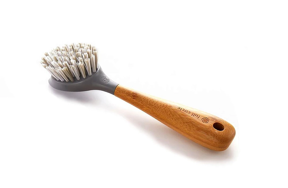 Full Circle Cast Iron Cleaning Brush