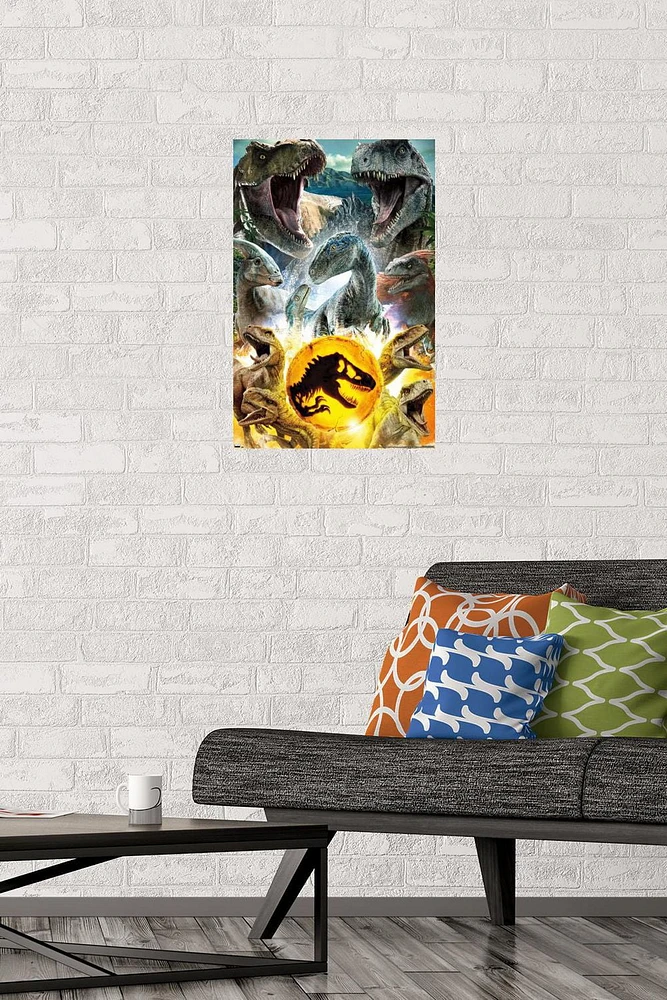 Jurassic World: Dominion - Group Wall Poster, 22.375" x 34"