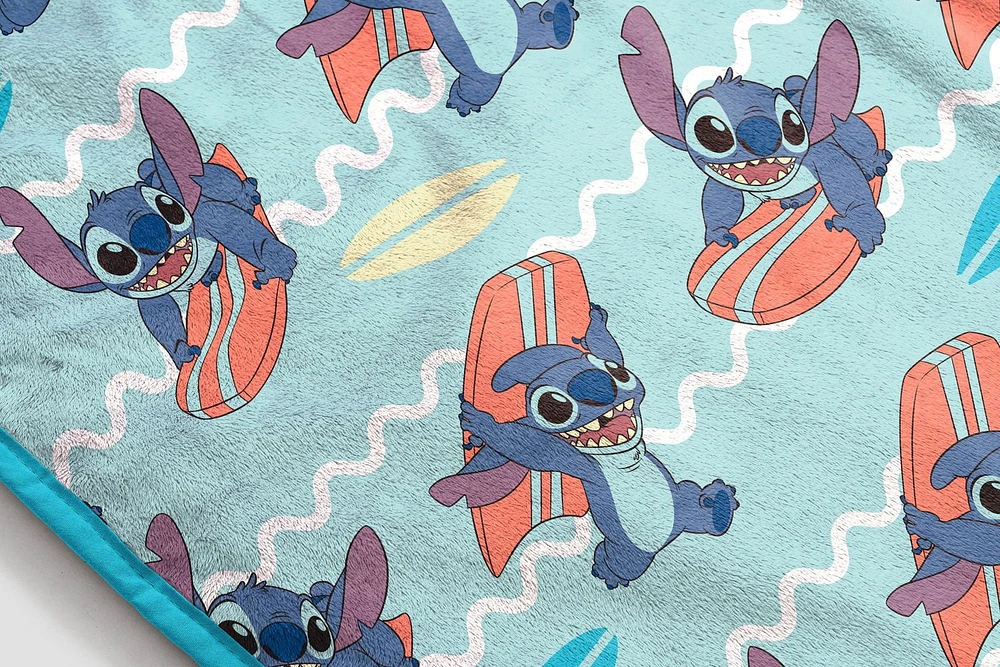 Lilo & Stitch 'Surf's Up' Kids Silk Touch Fleece Throw, 100% Polyester