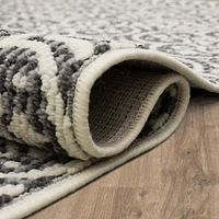 Hometrends Charity Polyester Area Rug