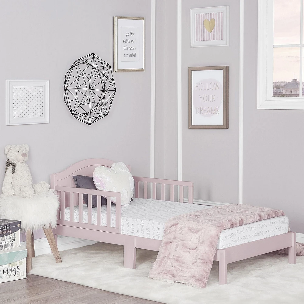 Dream On Me Sydney Toddler Bed, Model #647