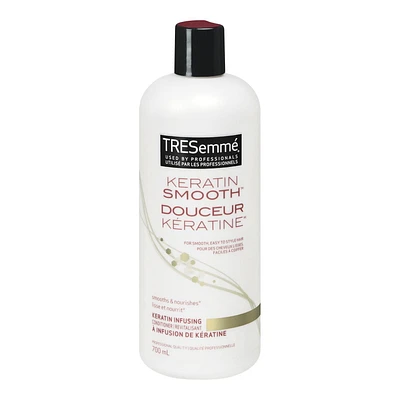 TRESemmé Keratin Smooth Keratin Infusing Conditioner 700ml