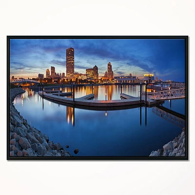 Design Art Milwaukee Panoramic View Framed Canvas Art Print