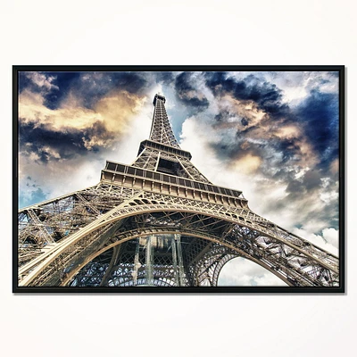 Design Art The Paris Paris Eiffel Towerview from Ground Framed Canvas Art Print