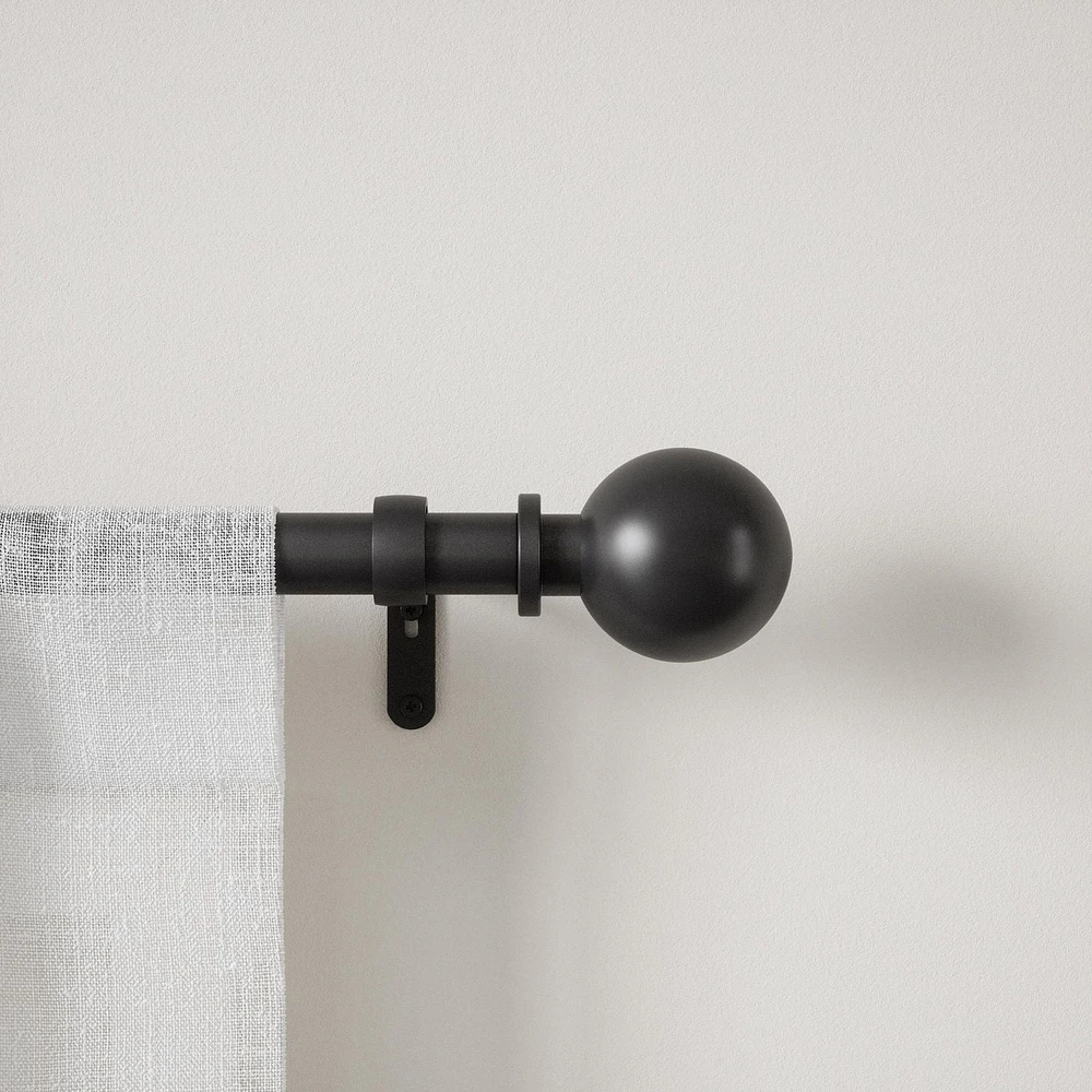 Umbra Bolas 1" 72-144" Expandable Curtain Rod