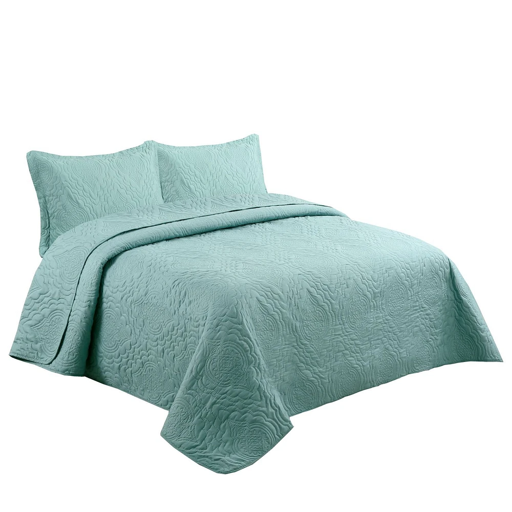 Marina Decoration Solid Embossed Pinsonic Coverlet Bedspread Bedding Ultra Soft Summer Quilt Set with Shams