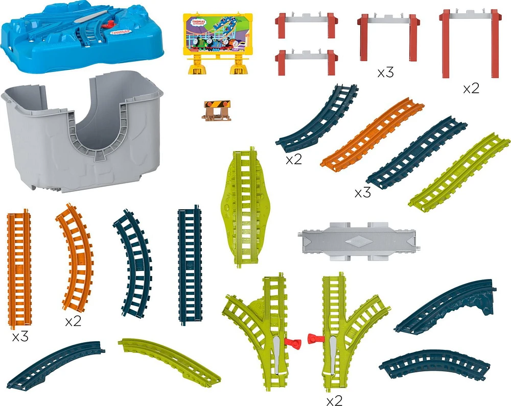 Thomas & Friends Train Tracks Set, Connect & Build Track Bucket, 34-Piece Preschool Toy, Ages 3+