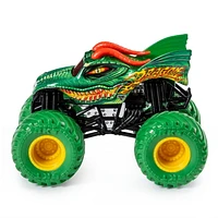 Monster Jam, Official Dragon vs. Octon8er Die-Cast Monster Trucks, 1:64 Scale, 2 Pack