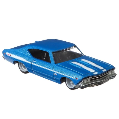 Hot Wheels Premium Collection of Car Culture Favorites '69 ChevelleSS 396 Vehicle