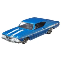 Hot Wheels Premium Collection of Car Culture Favorites '69 ChevelleSS 396 Vehicle