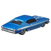 Hot Wheels Premium Collection of Car Culture Favorites '69 ChevelleSS 396 Vehicle