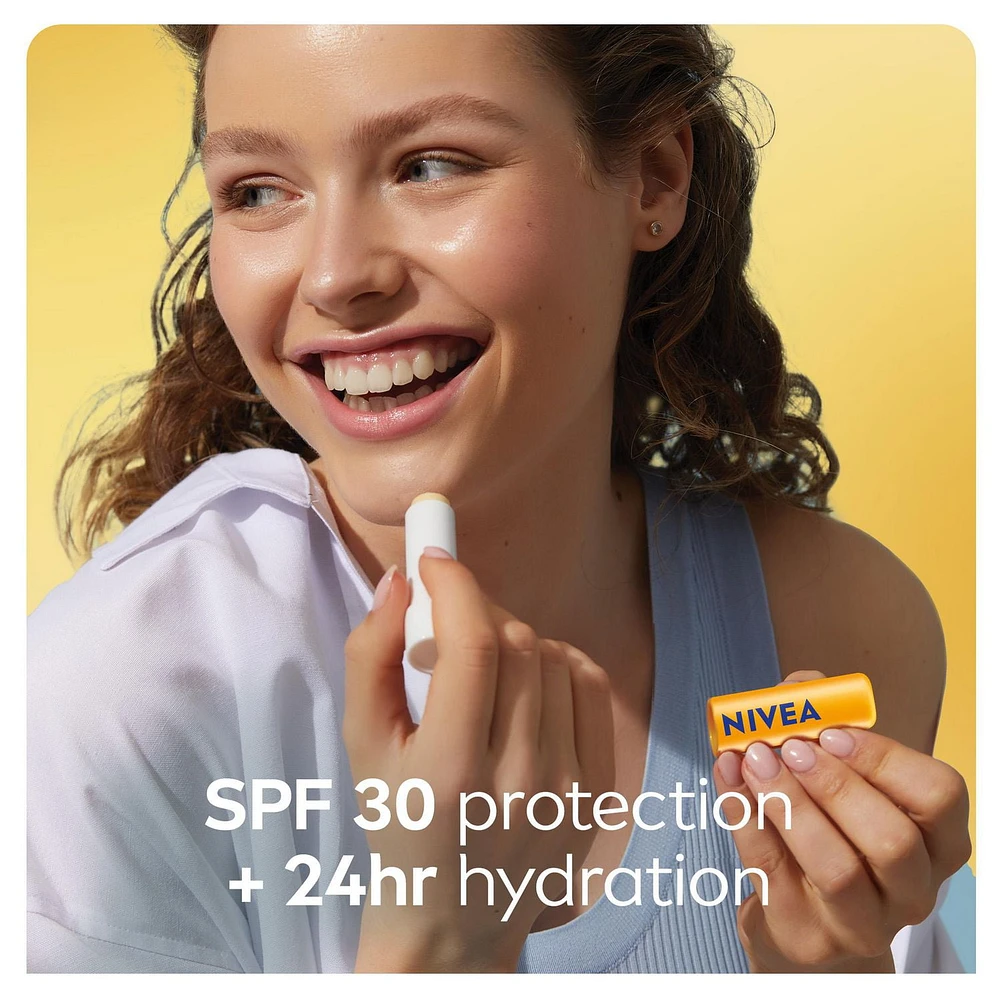 NIVEA Baume à lèvres Soleil 24H d'hydratation avec FPS 30, Paquet Duo 2 x 4.8g