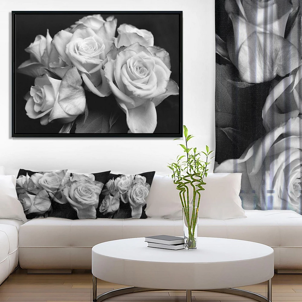 Designart Bunch of Roses Black and White FLOAT FRAME WALL ART