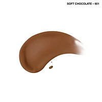 Rimmel KIND & FREE Moisturising Skin Tint Foundation, 100% Vegan, Formulated with Vitamin E, Pro Vitamin B5 & Aloe Vera, Lightweight Dewy Finish