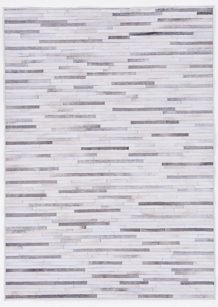 Laredo Tanner Grey & Ivory 6'7" x 9'7" Area Rug