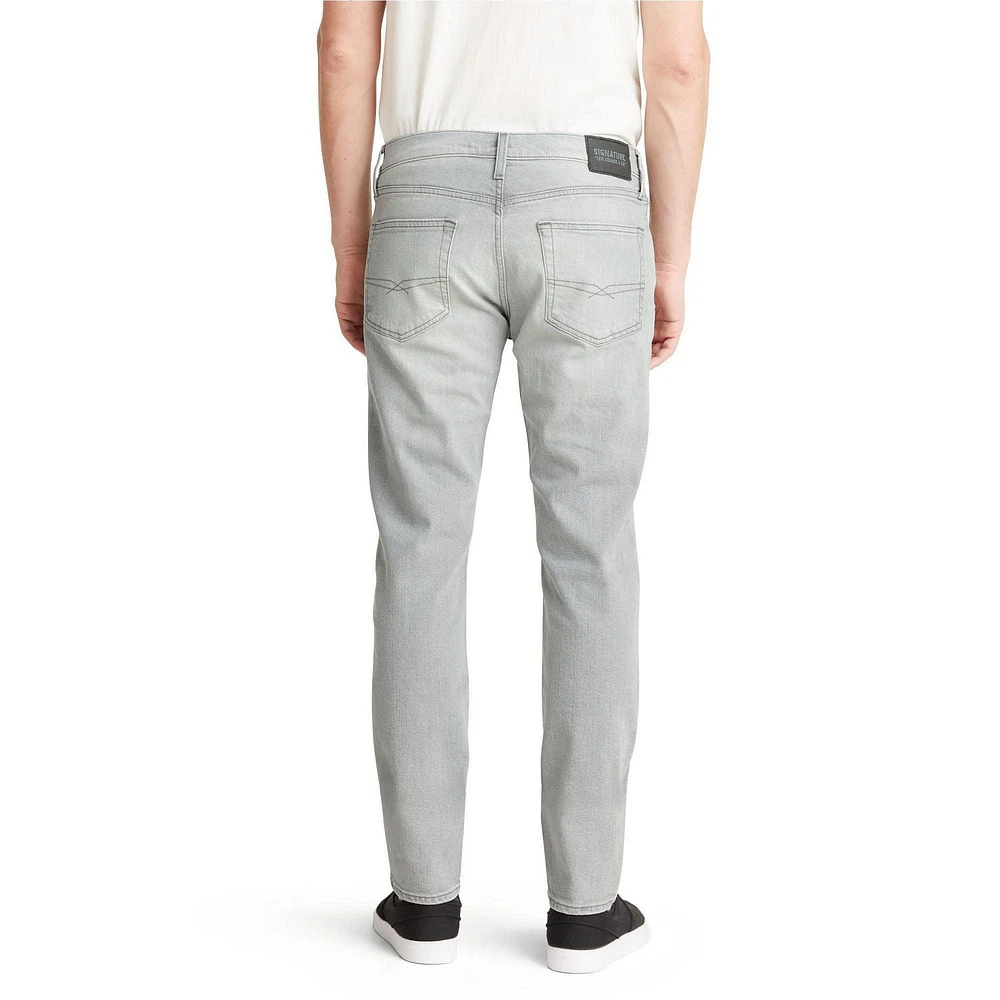 Signature by Levi Strauss & Co.™ Men's Slim Fit Jeans