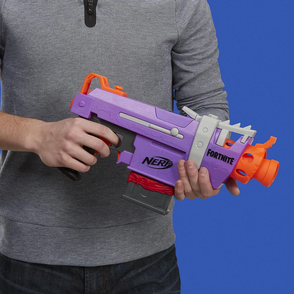 Blaster motorisé Fortnite SMG-E Nerf Elite avec chargeur, 6 fléchettes Nerf Elite Fortnite officielles
