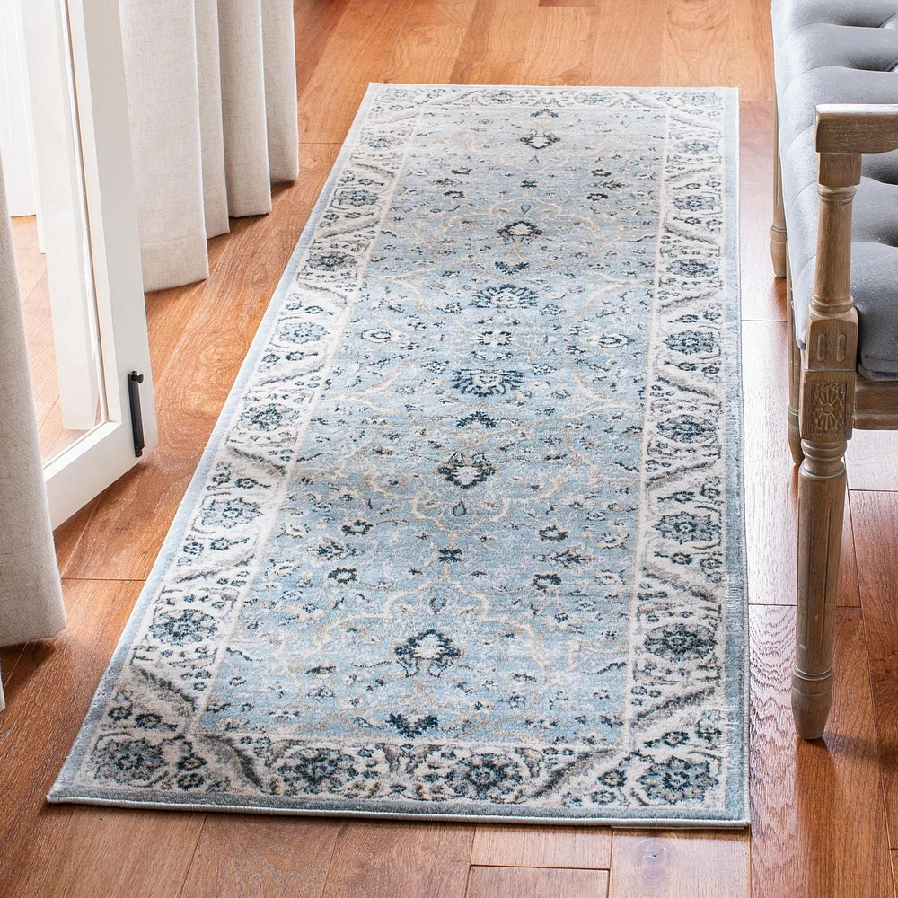 SAFAVIEH Isabella Kuzman Floral Bordered Area Rug