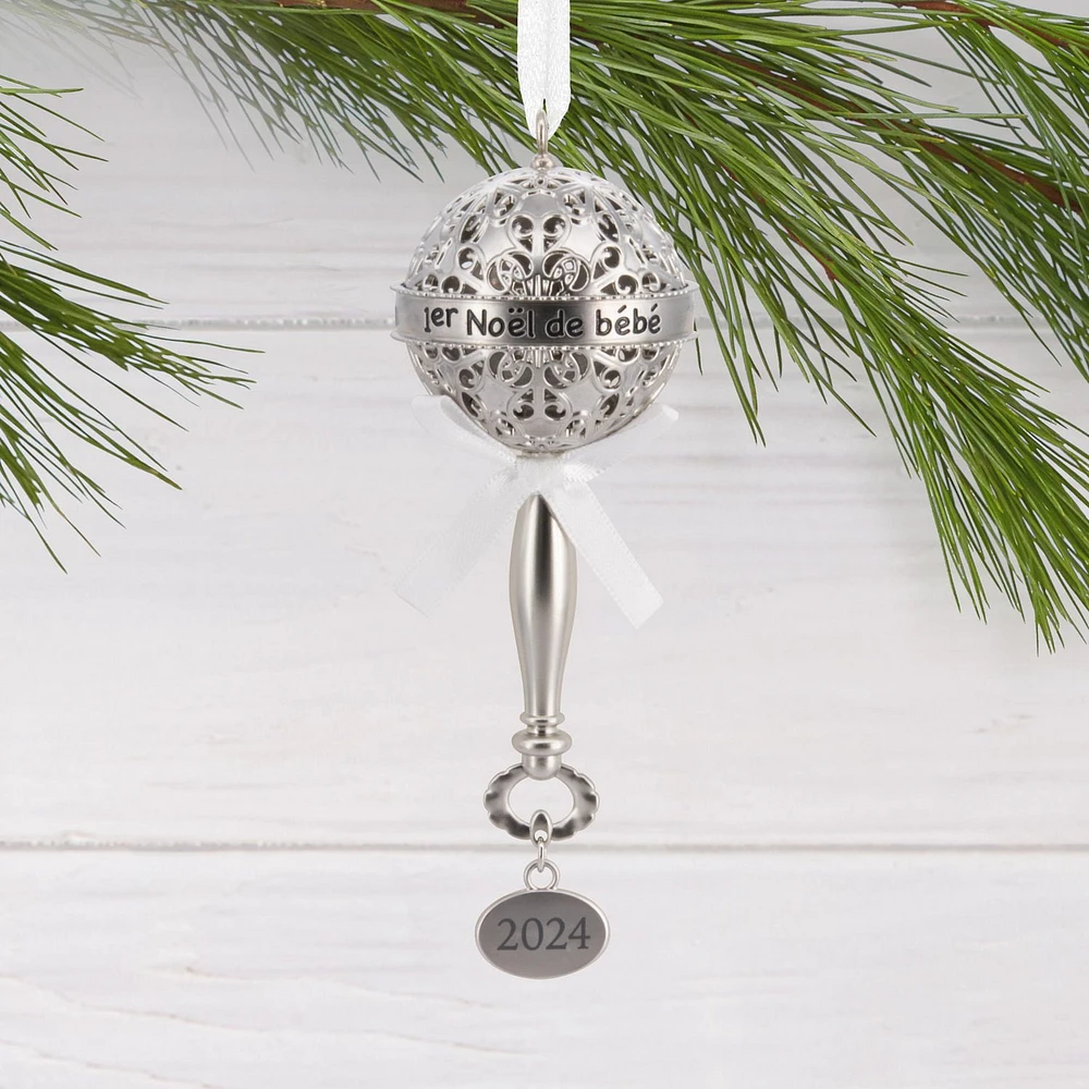 Hallmark Christmas Ornament (1er Noël de Bébé Silver Baby Rattle 2024 Metal)