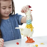 Play-Doh Animal Crew Cluck-a-Dee Feather Fun Chicken Toy Farm Animal Playset with 4 Non-Toxic Play-Doh Colors