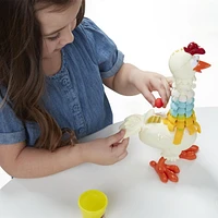 Play-Doh Animal Crew Cluck-a-Dee Feather Fun Chicken Toy Farm Animal Playset with 4 Non-Toxic Play-Doh Colors