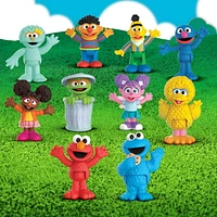 Sesame Street Neighborhood Friends, 10-piece Poseable Figurines, Sesame Street Neighborhood Friends Deluxe Pack