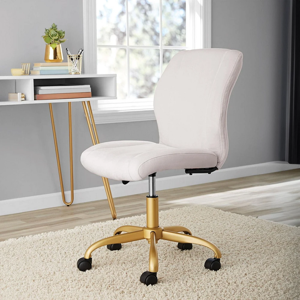 Mainstays Plush Velvet Office Chair, Velvet Task Chair