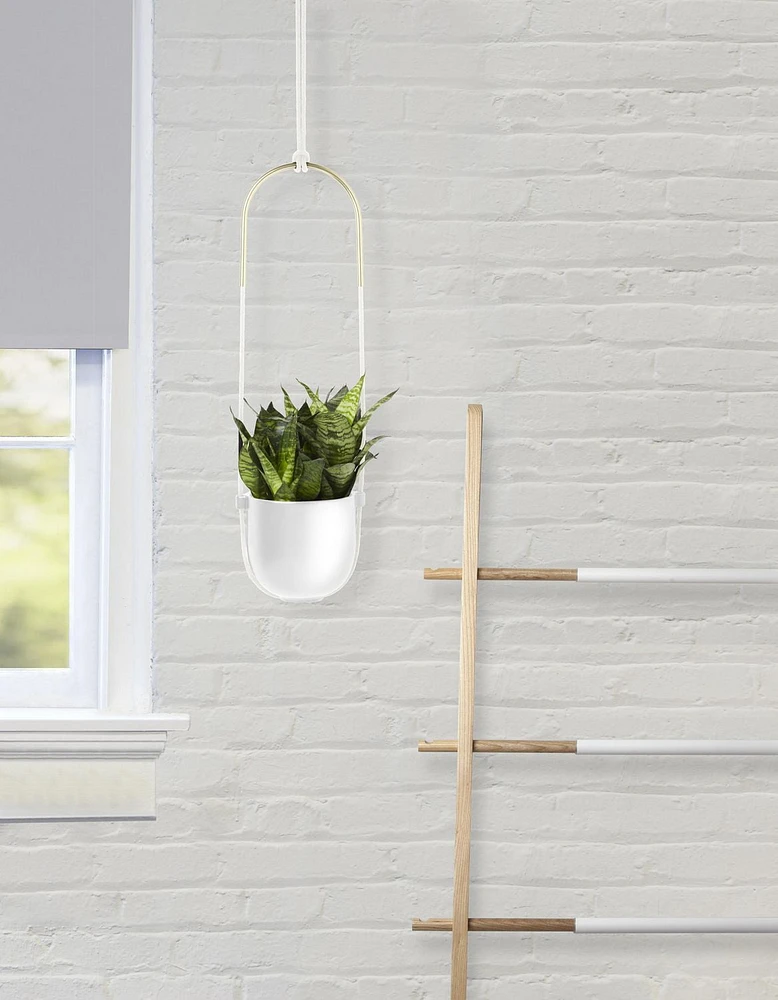 Bolo Planter White