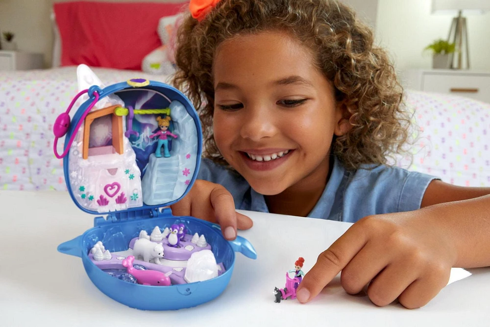 Polly Pocket Freezin' Fun Narwhal Compact