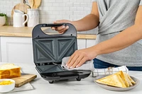 Oster DiamondForce Sandwich Maker, Stainless Steel Exterior