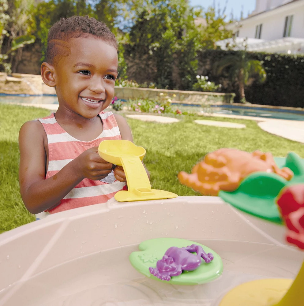 Little Tikes Frog Pond Water Table