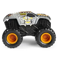 Monster Jam, Official Max D Rev ‘N Roar Monster Truck, 1:43 Scale