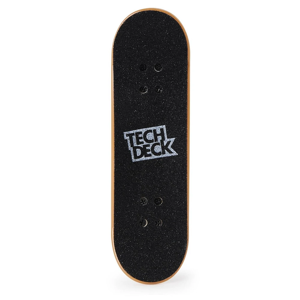 Tech Deck, Ultra DLX Fingerboard 4-Pack, Disorder Skateboards, Collectible and Customizable Mini Skateboards