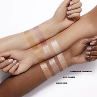 e.l.f. Cosmetics Tube Beaute Illuminateur Halo Glow Highlight avec applicateur à embout tampon, 10 mL