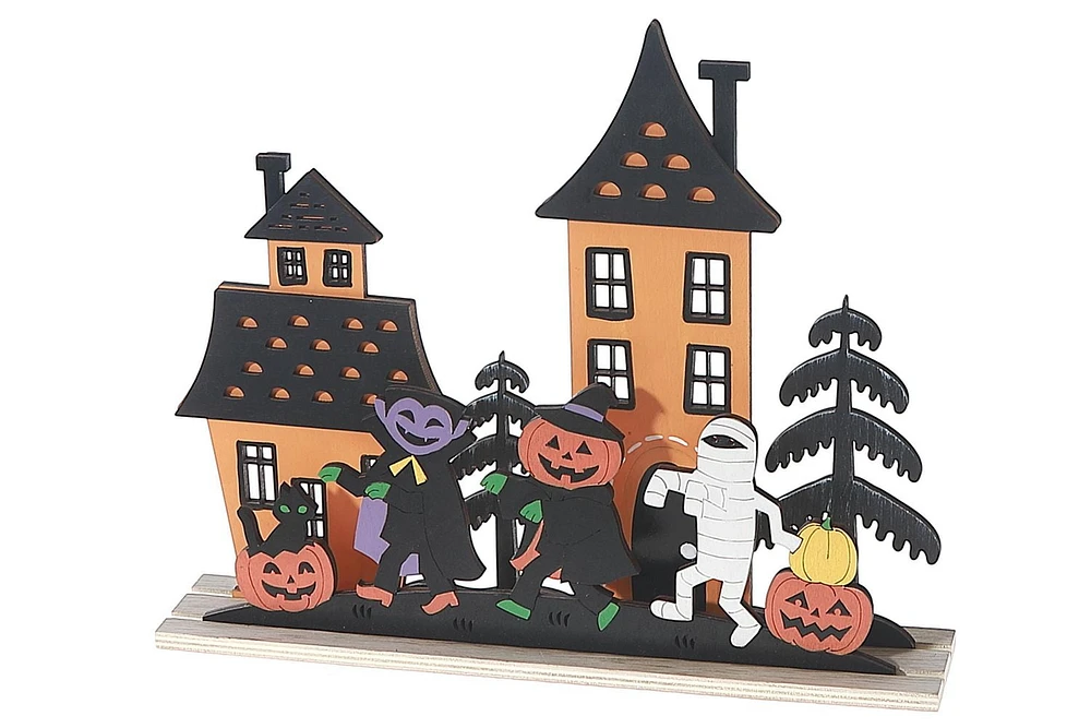 House With Trick Or Treating Decor