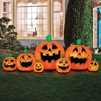 8.5` INFLATABLE PUMPKIN PATCH