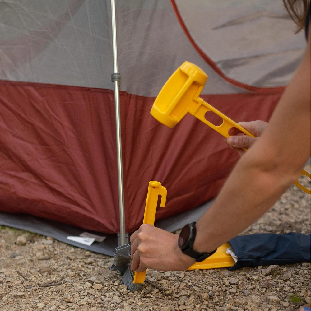 Tent Pegs - 9 in., Lightweight and 100% recycled plastic